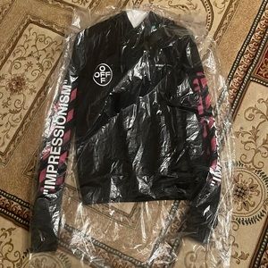 Off white hoodie men’s Xsmall worn 2ce